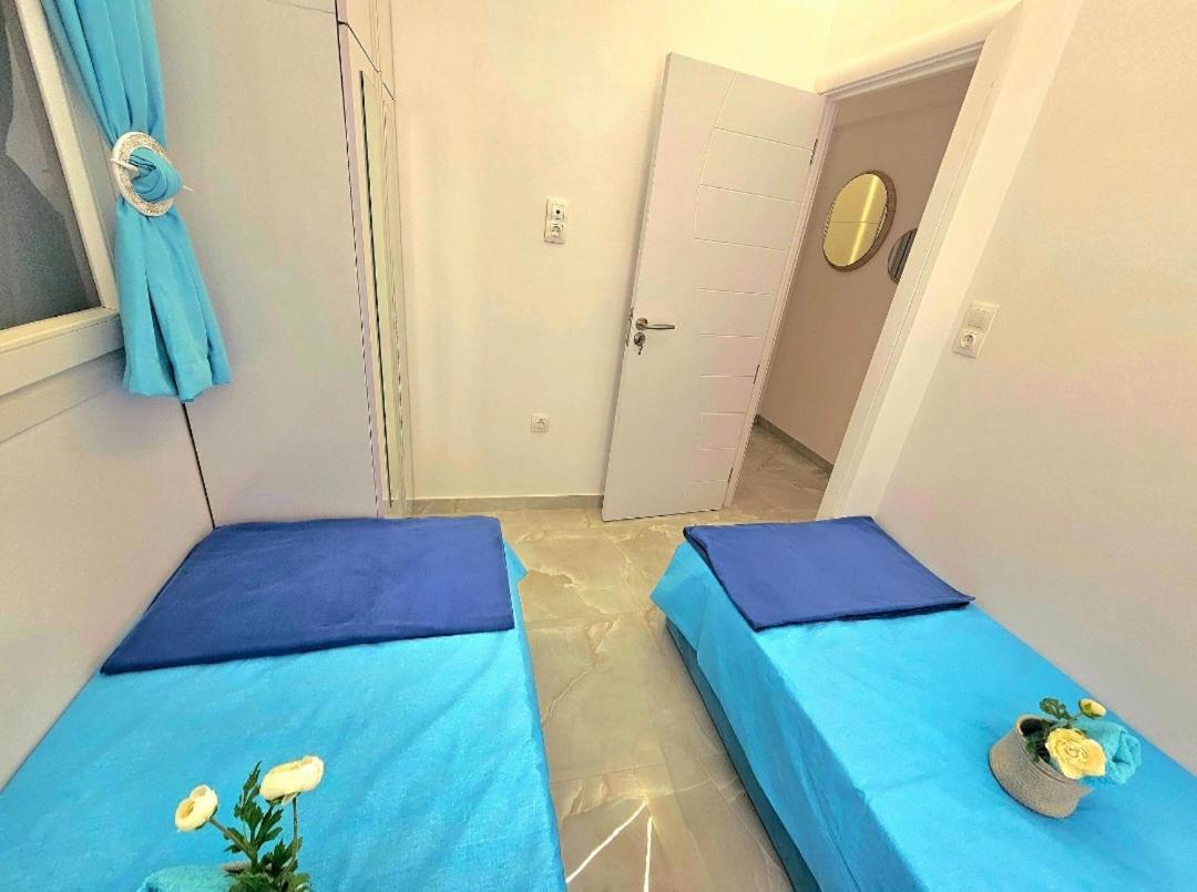 Sun Sea No 7 First Line Apartment Peraia  Exterior photo